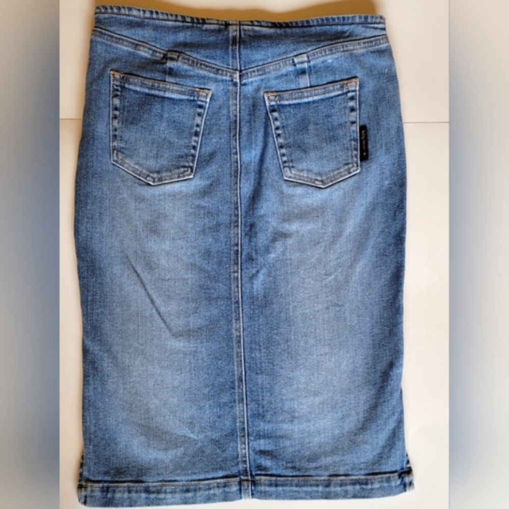 BILLY BLUES Dinem Pencil Skirt - Picture 4 of 10